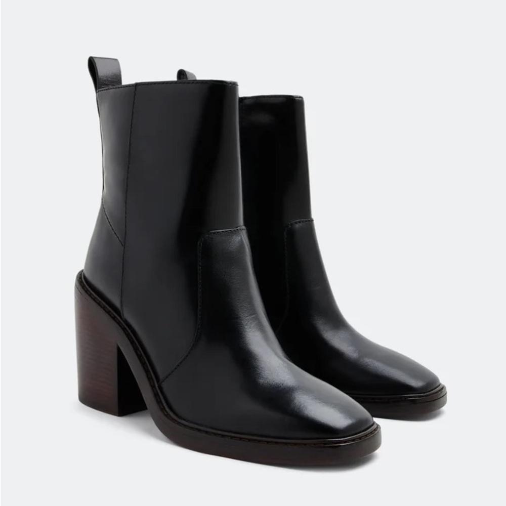 Tory Burch Women's Genuine Leather Heeled Ankle Boot in Black Size 7.5